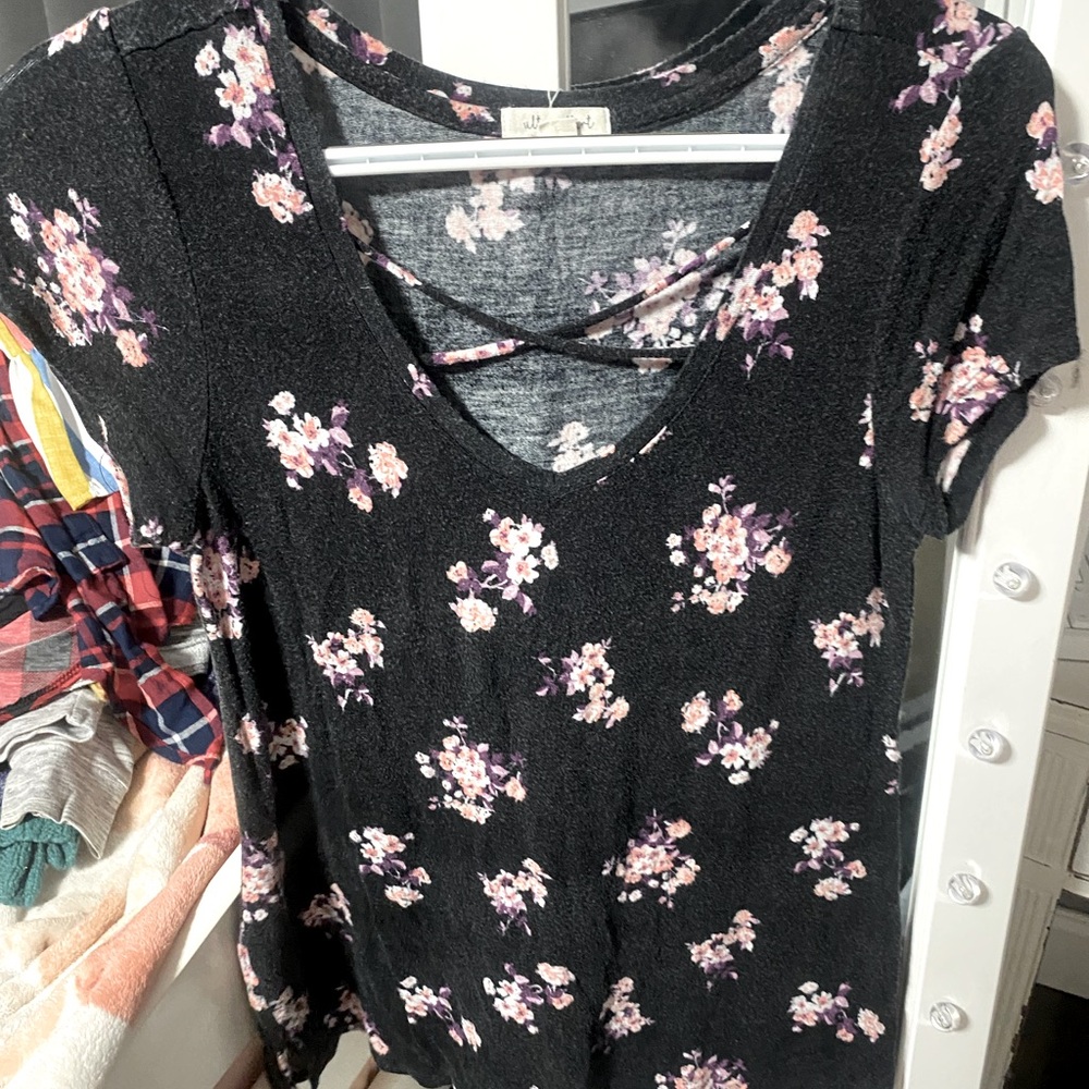 Women’s medium top